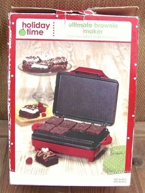 Holiday Time Ultimate Brownie Maker 900Watt Walmart In Box w/Instructions